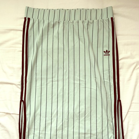 Adidas Skirt - Picture 2 of 5